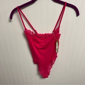 Skims Fits Everybody Lace Cami Bodysuit Neon Rose